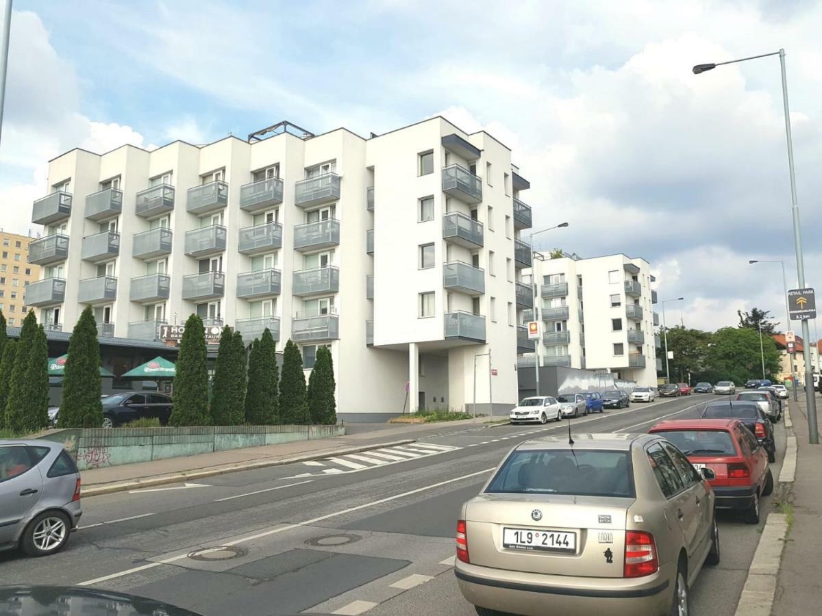 G Support Apartment Prag Exteriör bild