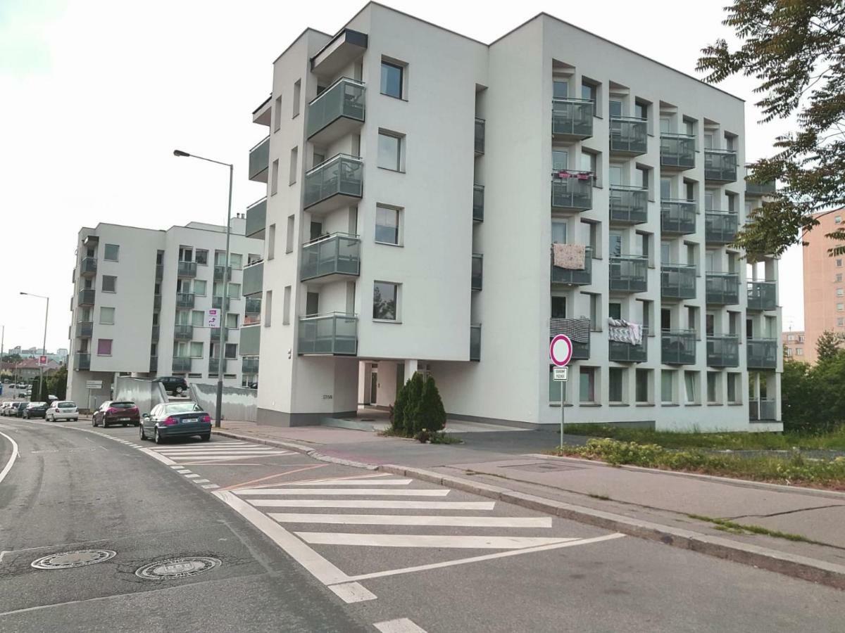 G Support Apartment Prag Exteriör bild
